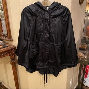 LULULEMON Women Black Hooded Cape Zip Button Size M/L